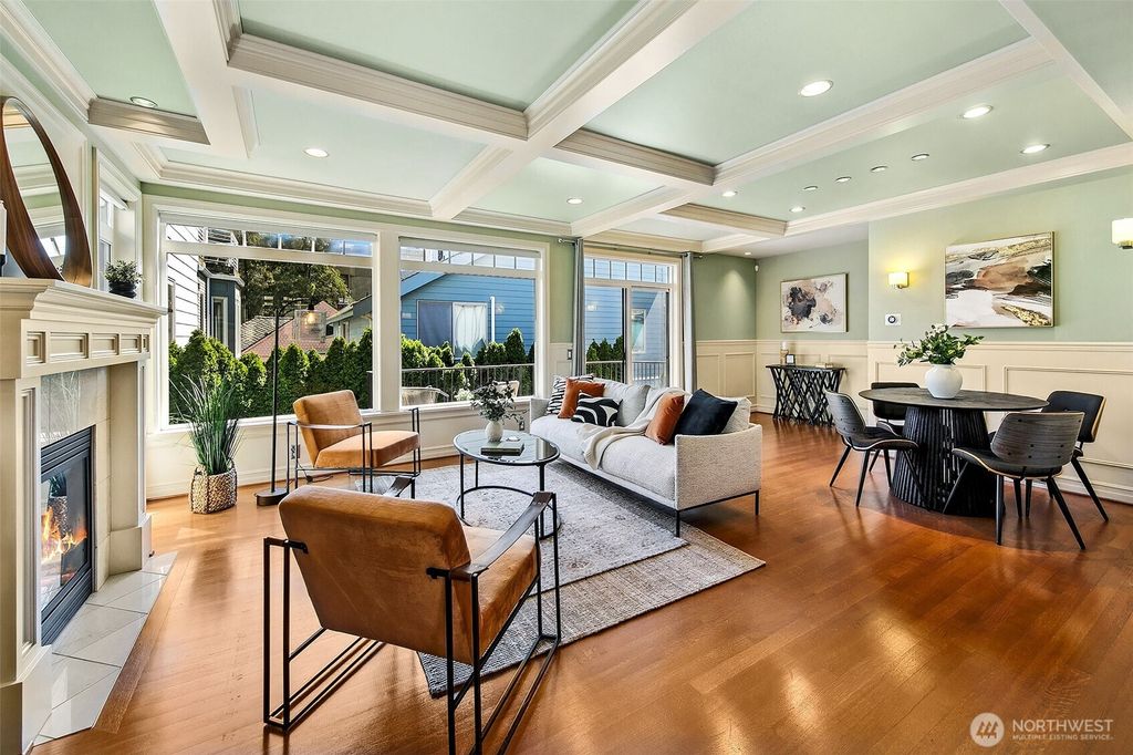 Photo of 930 2nd Avenue W, Seattle, WA 98119 (MLS # 2363448)