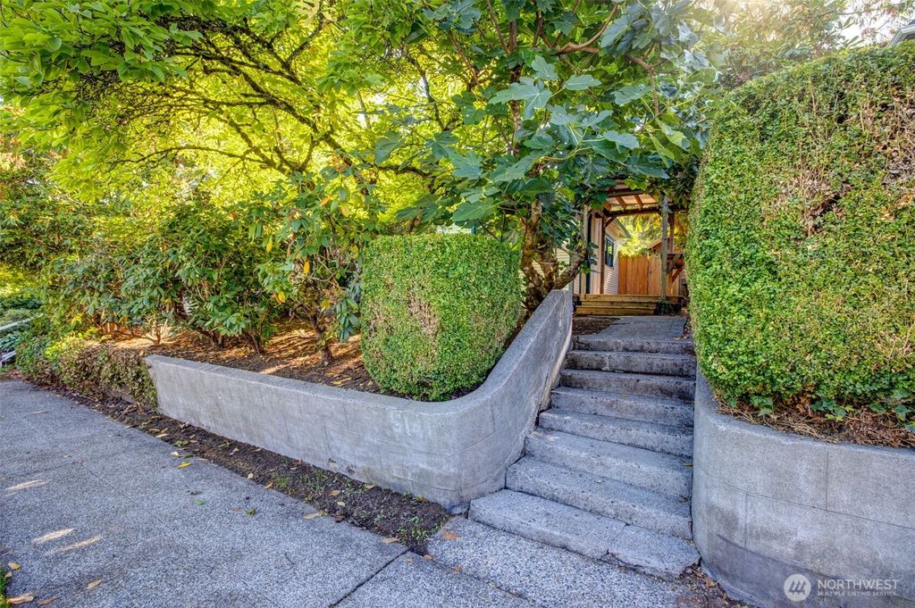 Photo of 5141 S Mead Street, Seattle, WA 98118 (MLS # 2441890)