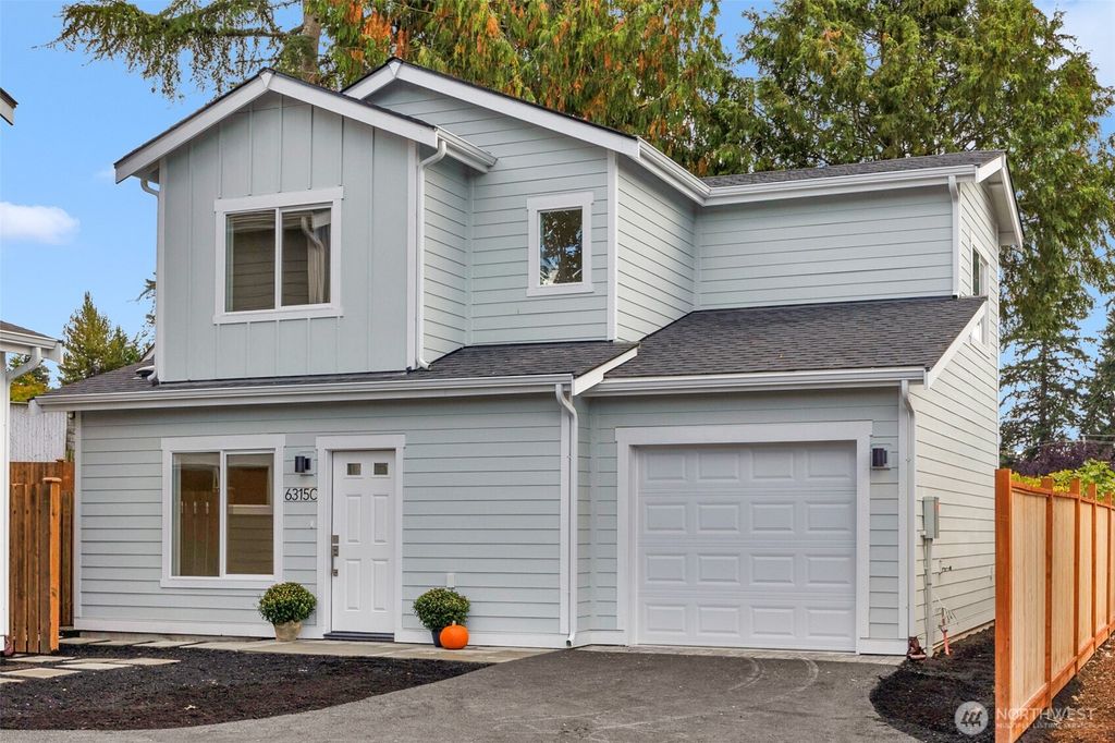 Photo of 6315 W Beech Street #C, Everett, WA 98203 (MLS # 2440978)