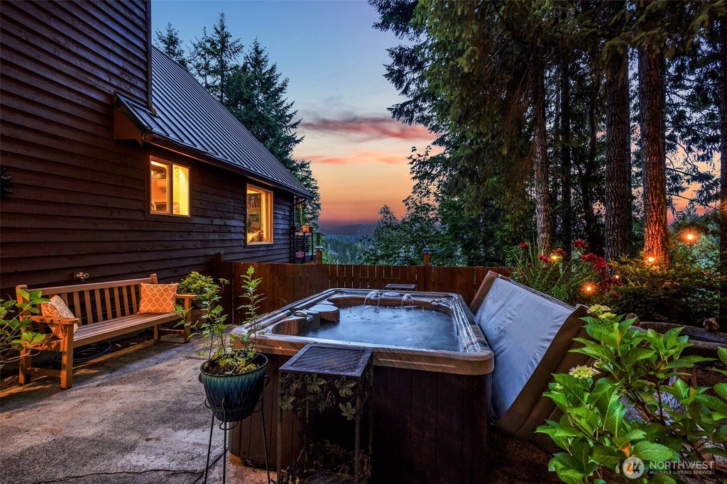 Photo of 40 N Beaver Place S, Hoodsport, WA 98548 (MLS # 2547495)