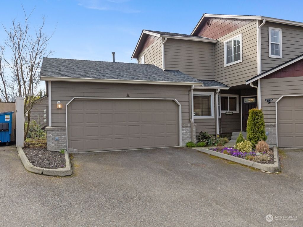 Photo of 807 W Main St St #A, Monroe, WA 98272 (MLS # 2208454)