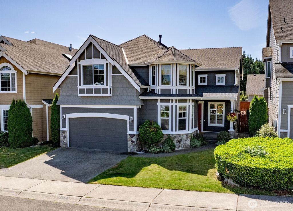 Photo of 12925 SE 216th Place, Kent, WA 98031 (MLS # 2423364)