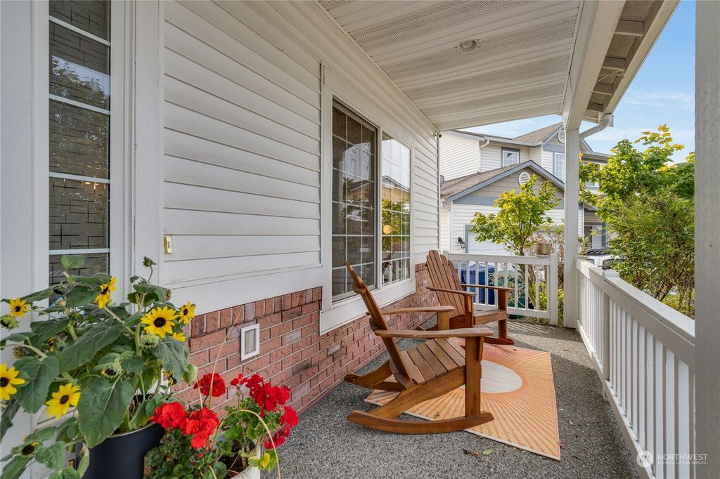 Photo of 5631 S 150th Street, Tukwila, WA 98188 (MLS # 1998245)