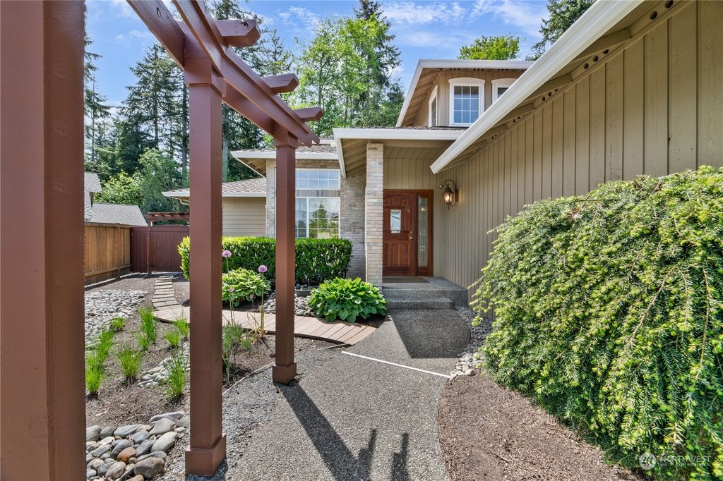 Photo of 7004 158th Street SE, Snohomish, WA 98296 (MLS # 2236683)
