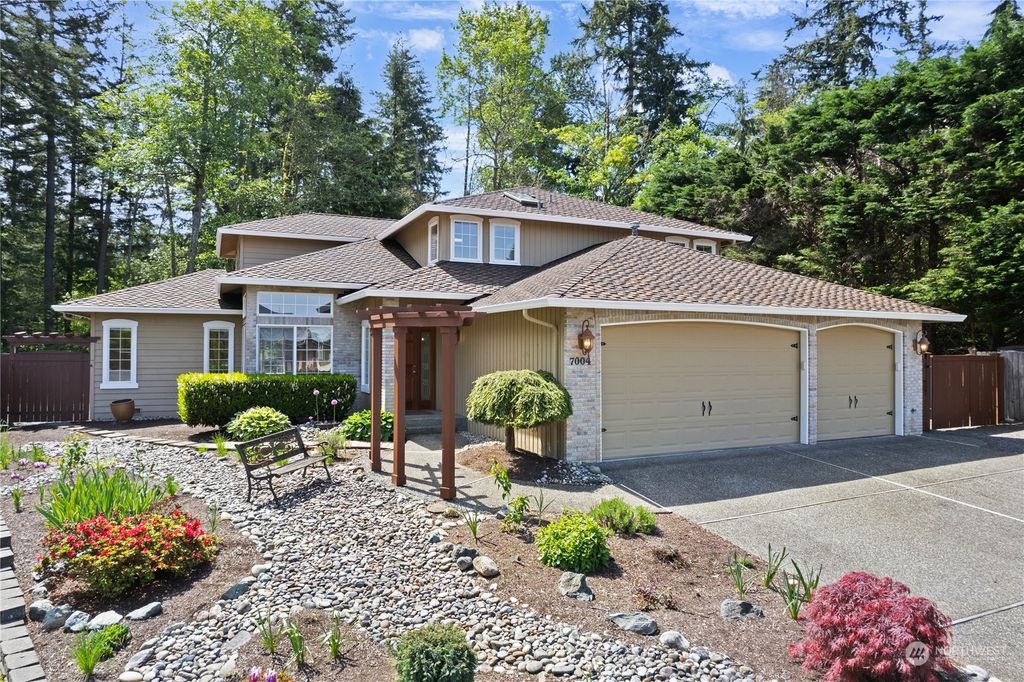 Photo of 7004 158th Street SE, Snohomish, WA 98296 (MLS # 2236683)
