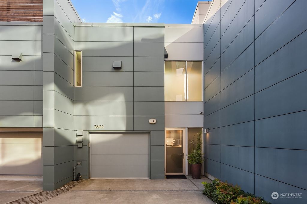 Photo of 2802 Fairview Avenue E, Seattle, WA 98102 (MLS # 2223607)