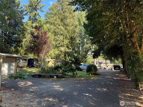 Photo of 334 Devoe Street NE, Olympia, WA 98507 (MLS # 2592804)