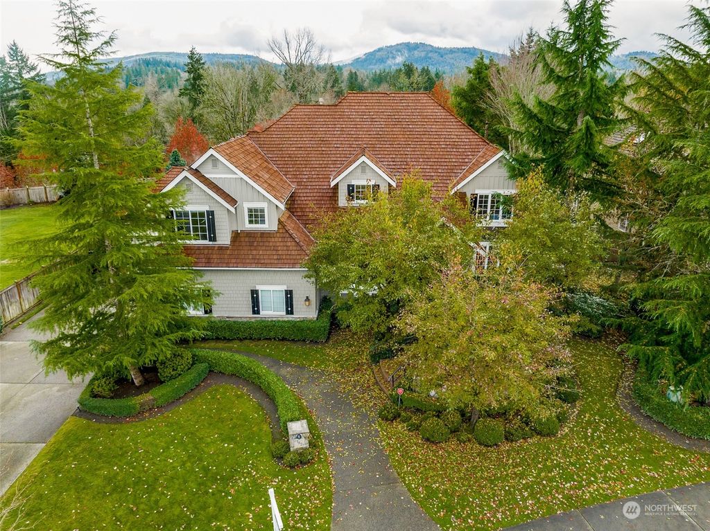 Photo of 27827 SE 26th Way, Sammamish, WA 98075 (MLS # 2016540)