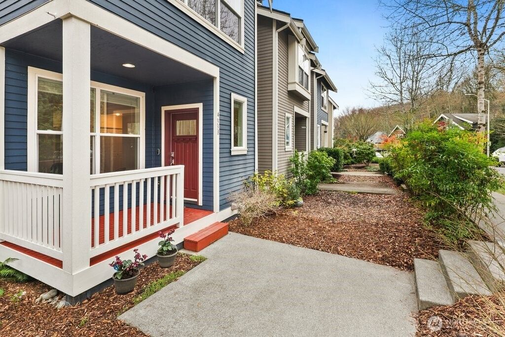 Photo of 4338 28th Avenue S, Seattle, WA 98108 (MLS # 2486700)