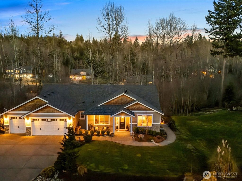 Photo of 10711 208th Avenue SE, Snohomish, WA 98290 (MLS # 2507531)