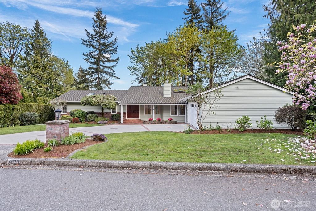 Photo of 4578 144th Avenue SE, Bellevue, WA 98006 (MLS # 2342305)