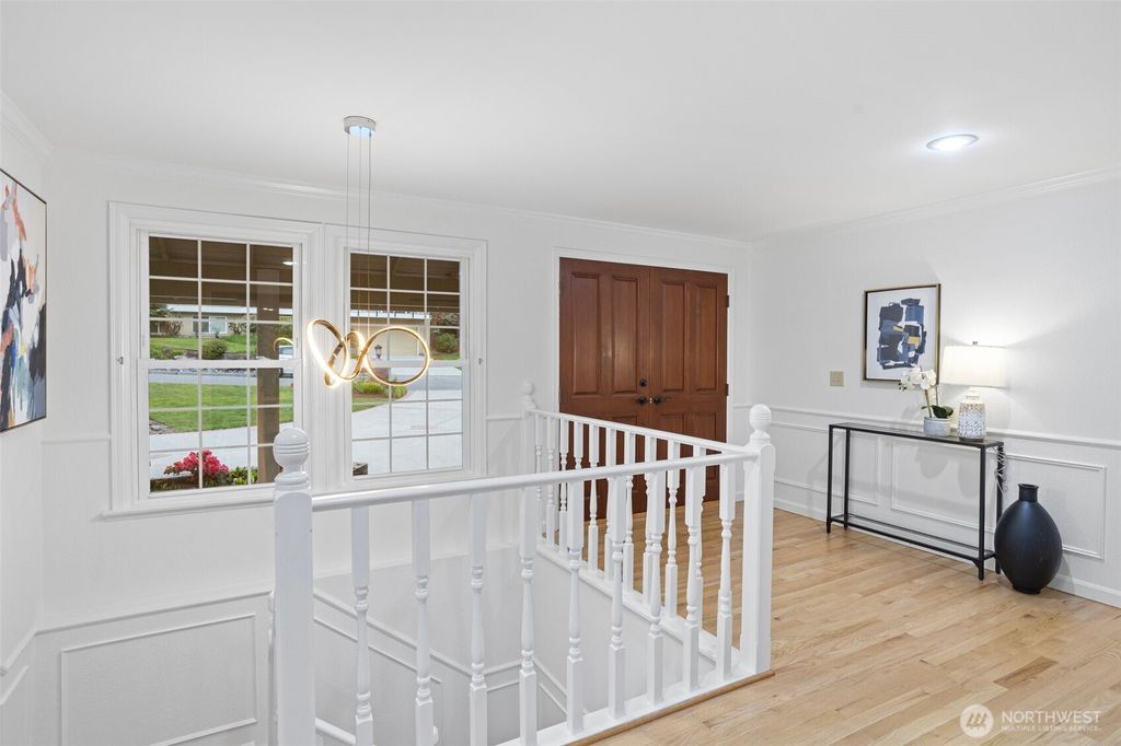 Photo of 4578 144th Avenue SE, Bellevue, WA 98006 (MLS # 2342305)