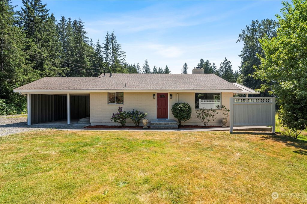 Photo of 9424 32nd Street SE, Lake Stevens, WA 98258 (MLS # 2266602)