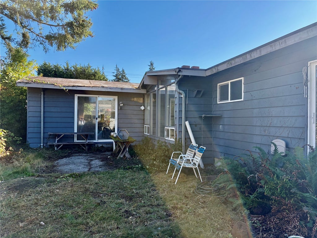 Photo of 8415 Madrona Lane, Edmonds, WA 98026 (MLS # 2597879)