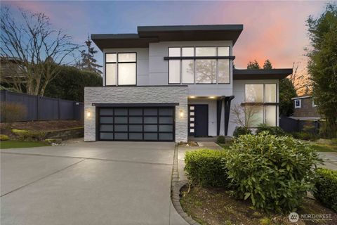 Photo of 9215 NE 32nd Street, Clyde Hill, WA 98004 (MLS # 2493388)