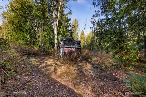 Photo of 6655 N Fruitdale Road, Sedro Woolley, WA 98284 (MLS # 2485885)