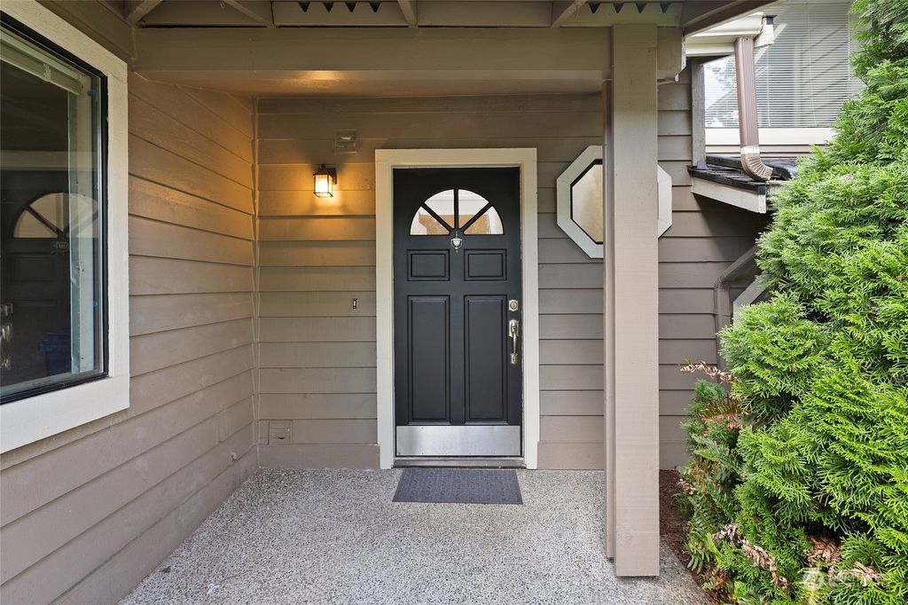 Photo of 4113 159th Avenue NE, Redmond, WA 98052 (MLS # 2158407)