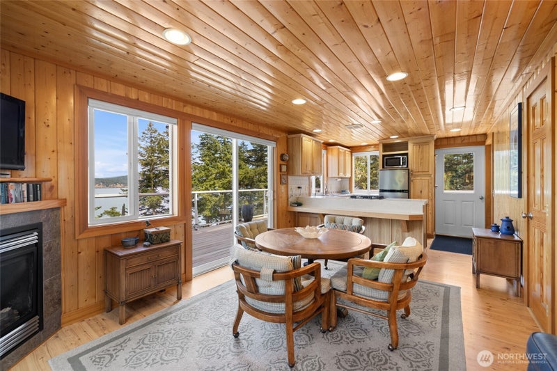 437 Sunrise Road