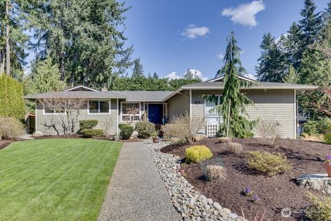 Photo of 2525 149th Court SE, Mill Creek, WA 98012 (MLS # 2487137)