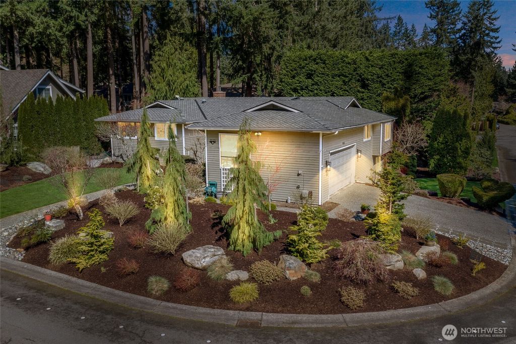 Photo of 2525 149th Court SE, Mill Creek, WA 98012 (MLS # 2487137)