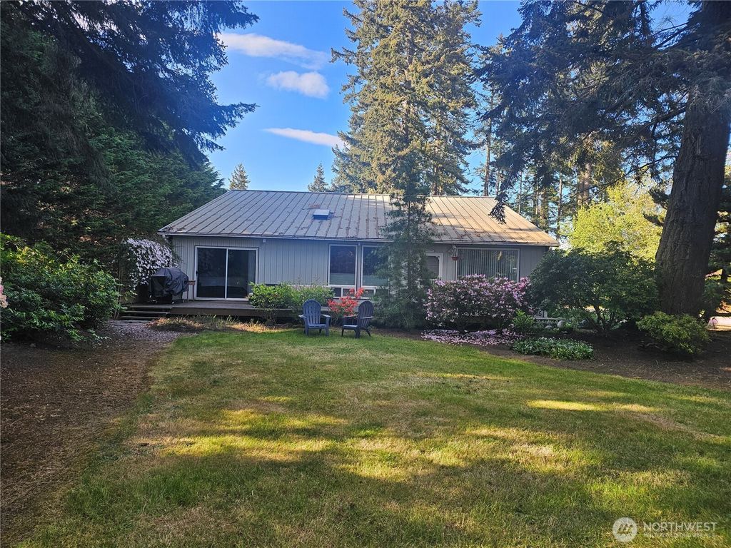 Photo of 262 Misty Glen Lane LN, Sequim, WA 98382 (MLS # 2521460)