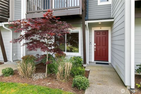 17425 118th Avenue Ct E C Puyallup WA 98374