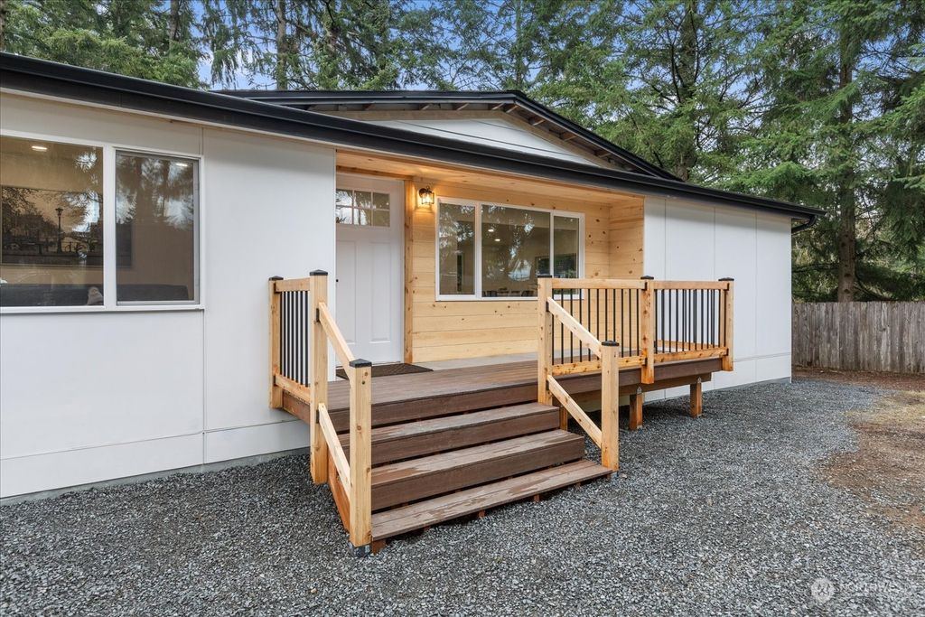 Photo of 9615 212th Street SE, Snohomish, WA 98296 (MLS # 2041406)