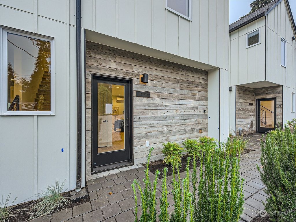 Photo of 10354 Wallingford Avenue N #B, Seattle, WA 98133 (MLS # 2178746)