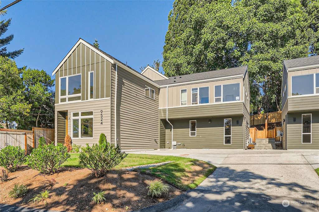 Photo of 9524 3rd Avenue NE #A, Seattle, WA 98115 (MLS # 2154251)