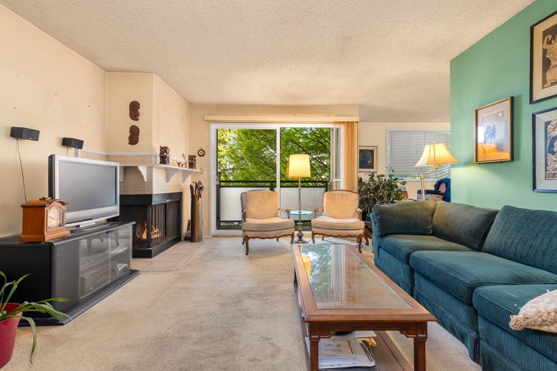 9710 5th Ave NE 410