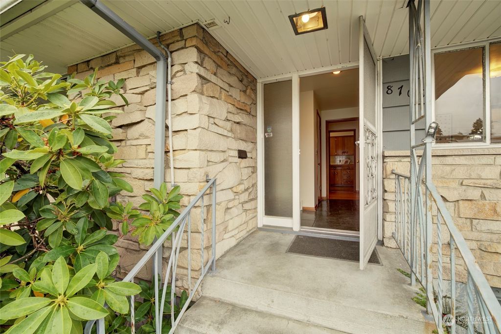 Photo of 8709 23rd Avenue NW, Seattle, WA 98117 (MLS # 2153443)