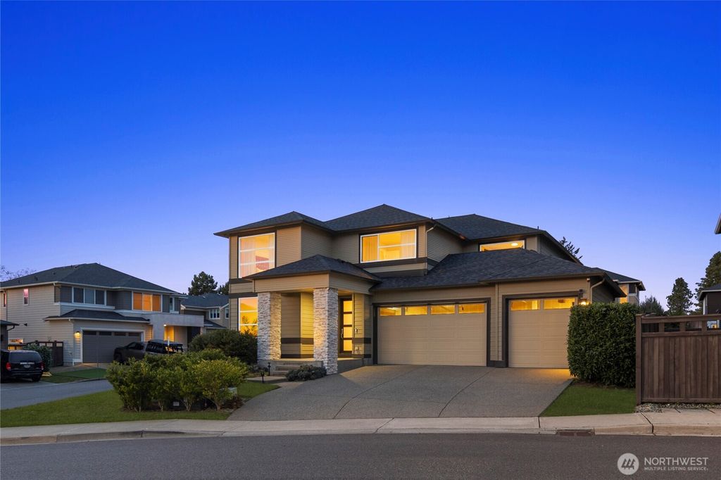 Photo of 12052 SE 305th Place, Auburn, WA 98092 (MLS # 2463680)