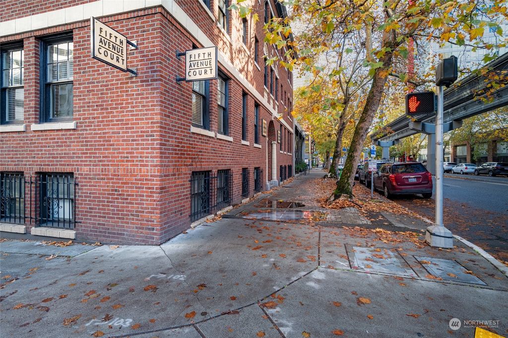 Photo of 2132 5th Avenue #306, Seattle, WA 98121 (MLS # 2307260)
