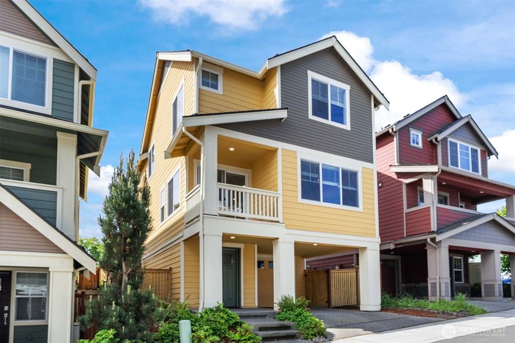 Photo of 6730 34th Avenue SW, Seattle, WA 98126 (MLS # 2383165)
