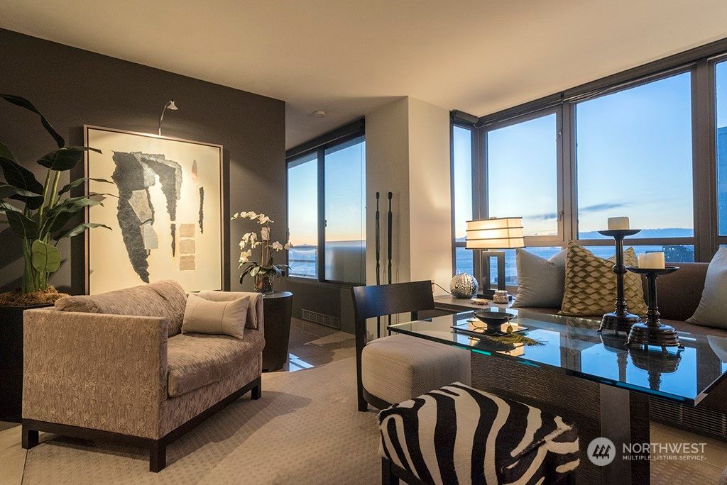 Photo of 2125 1st Avenue #902, Seattle, WA 98121 (MLS # 2213547)