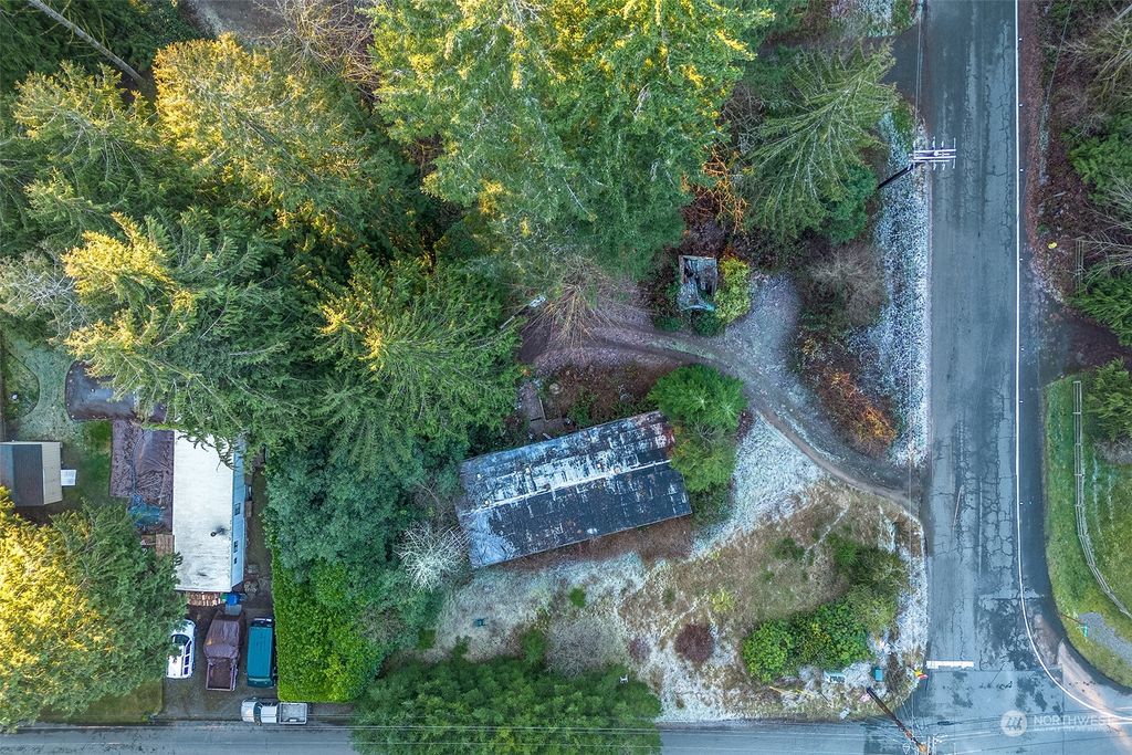 Photo of 16423 212th Avenue NE, Woodinville, WA 98077 (MLS # 2331091)
