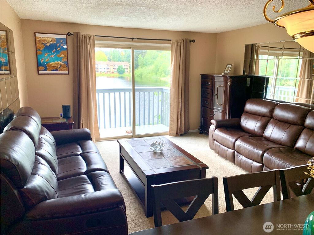 Photo of 31003 14th Avenue S #C12, Federal Way, WA 98003 (MLS # 2387421)