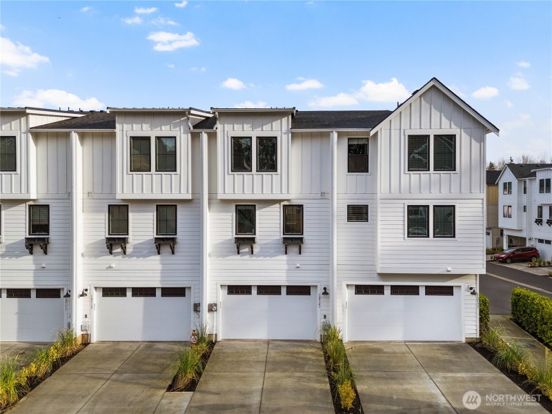 12056 127th Avenue E 46