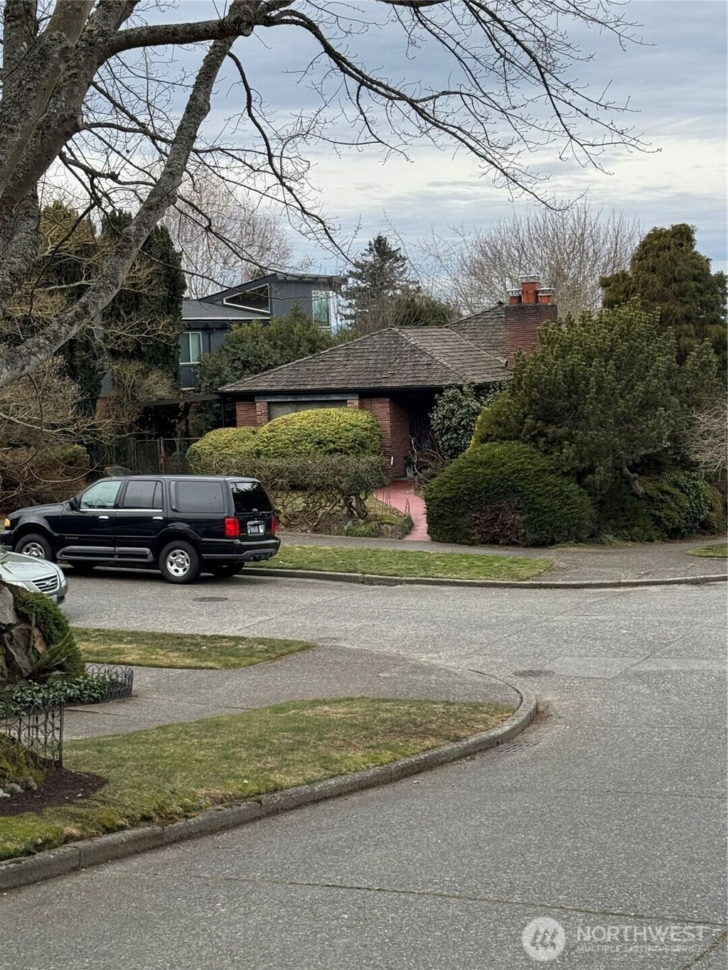 Photo of 3057 42nd Avenue W, Seattle, WA 98199 (MLS # 2332357)