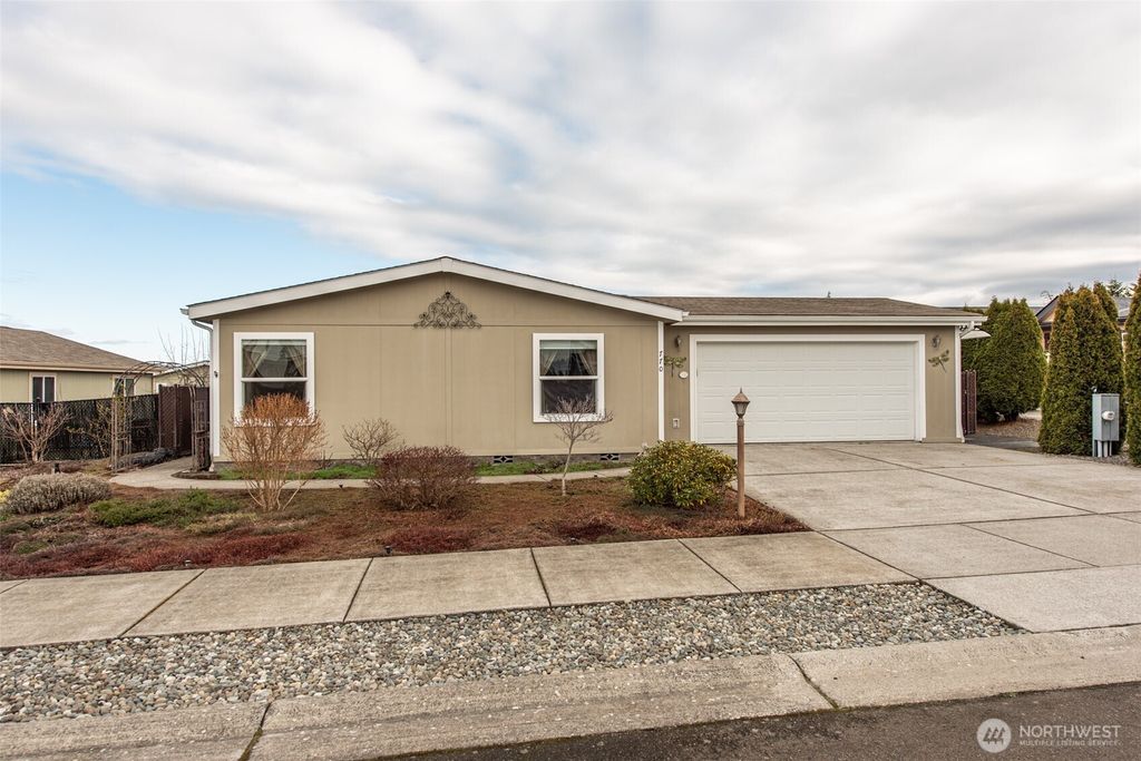 Photo of 770 Heritage Loop, Sequim, WA 98382 (MLS # 2483125)