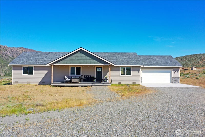 212 Hubbard Road