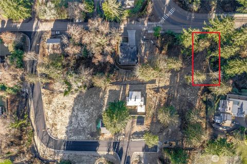 2009 Nisqually Street Steilacoom WA 98388