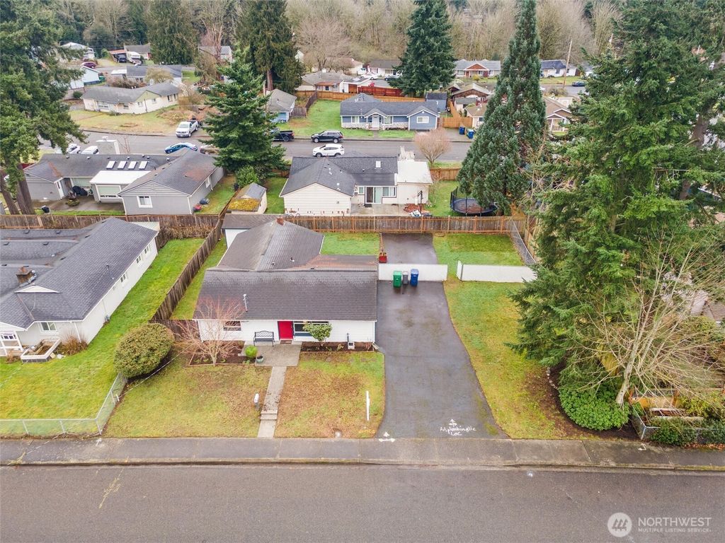 Photo of 23107 51st Avenue W, Mountlake Terrace, WA 98043 (MLS # 2478332)