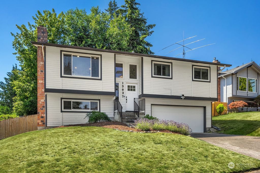 Photo of 13037 SE 159th Place, Renton, WA 98058 (MLS # 2263733)