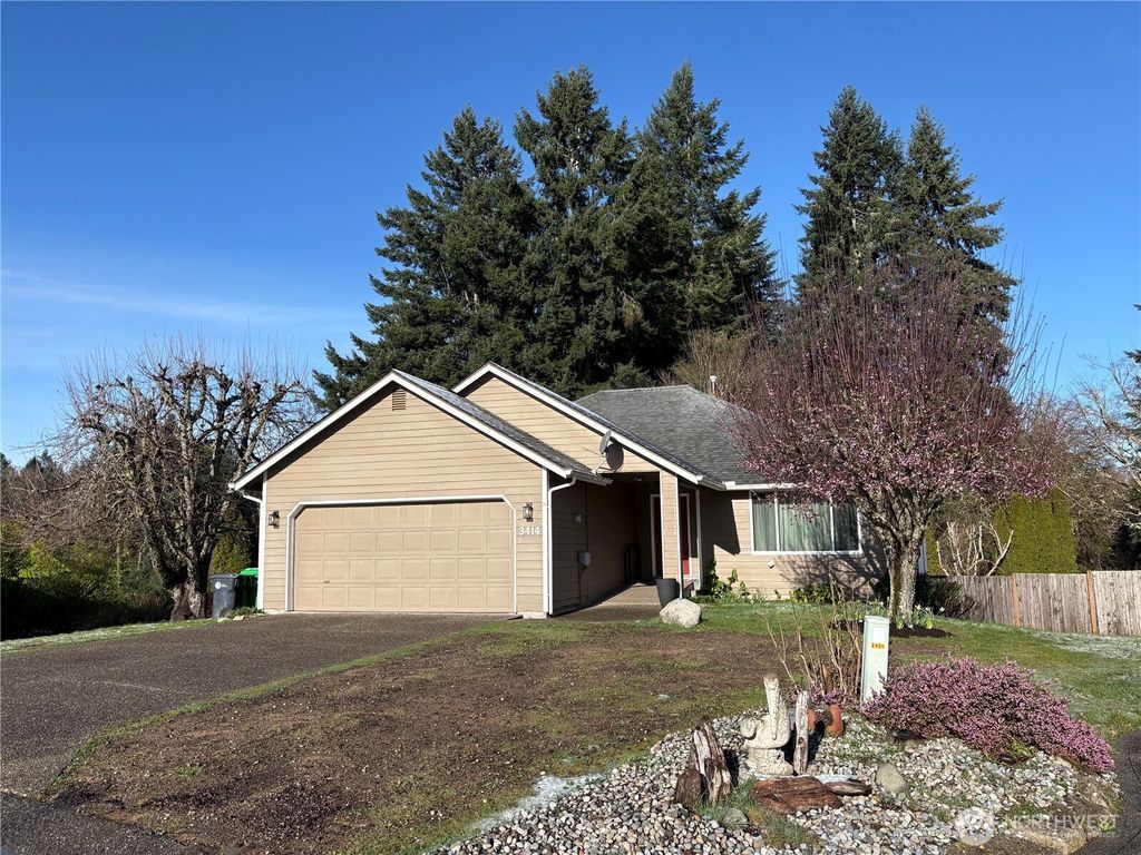 Photo of 3414 Windwood Place NE, Olympia, WA 98506 (MLS # 2467999)
