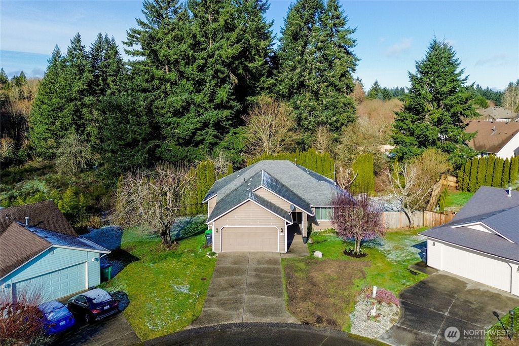 Photo of 3414 Windwood Place NE, Olympia, WA 98506 (MLS # 2467999)