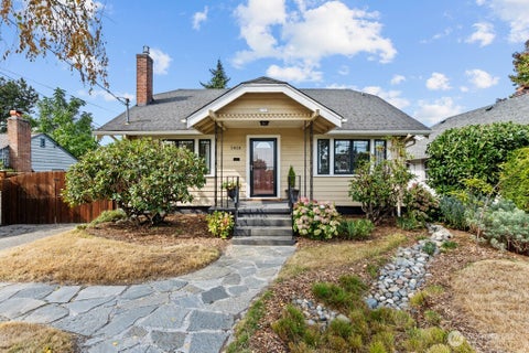 Photo of 5818 S Sheridan Avenue, Tacoma, WA 98408 (MLS # 2580991)