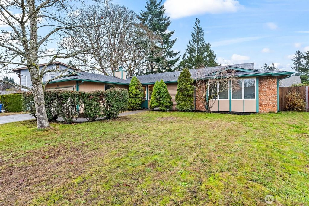 Photo of 9716 73rd Street SW, Lakewood, WA 98498 (MLS # 2457950)