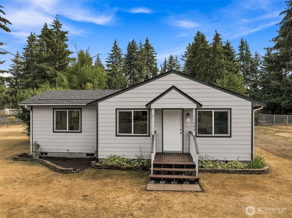 Photo of 11204 122nd Street E, Puyallup, WA 98374 (MLS # 2556395)