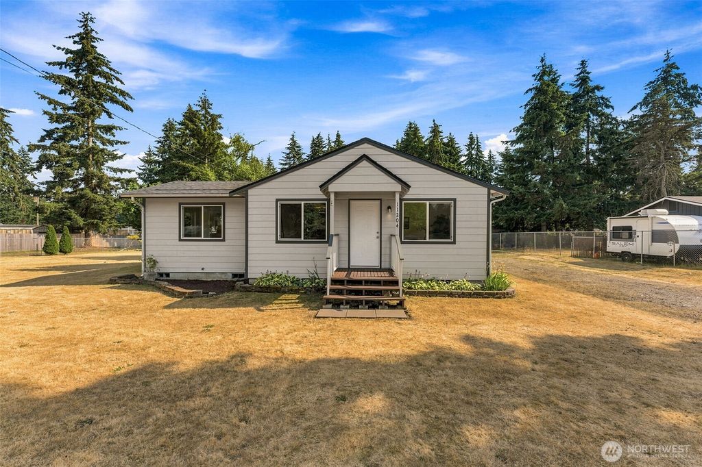 Photo of 11204 122nd Street E, Puyallup, WA 98374 (MLS # 2556395)